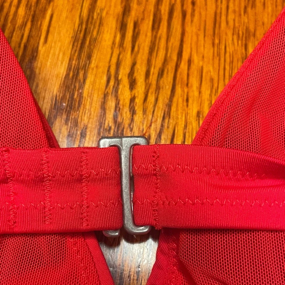 Athleta Red & Navy Bikini Tops (bundle) - Picture 5 of 6